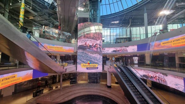 FUTUROSCOPE XPERIENCES part en mission à La Défense avec CARAT !