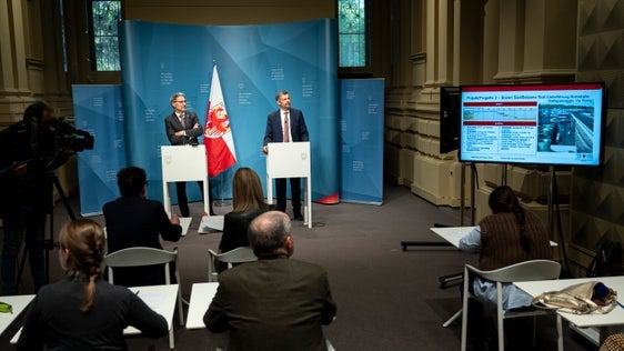 Die Landesregierung wird für die Umsetzung der Agenda Bozen einen Sonderauftrag vergeben. Damit soll sichergestellt werden, dass die Maßnahmen zeitnah umgesetzt werden. (Foto: LPA/Fabio Brucculeri)