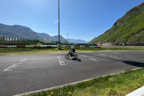 Auch Testfahrten mit E-Motorrädern wurden beim e-drive day am 6. April angeboten. (Foto: Sta)