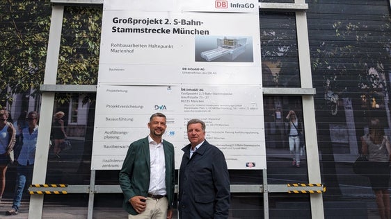 Mobilitätslandesrat Daniel Alfreider und Verkehrsminister Christian Bernreiter (Bayern) auf der Baustelle der 2. Stammstrecke für die S-Bahn in München. (Foto: LPA/Ingo Dejaco)