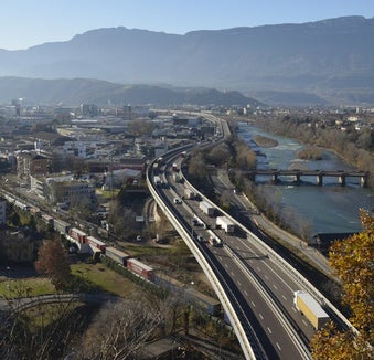Weniger Emissionen und weniger Verkehr in einigen Stadtteilen von Bozen - darauf zielt der Urban Pass Bozen. Die Landesregierung hat das Projekt bis Ende Mai 2026 verlängert. (Foto: LPA/Landesagentur für Umwelt und Klimaschutz)