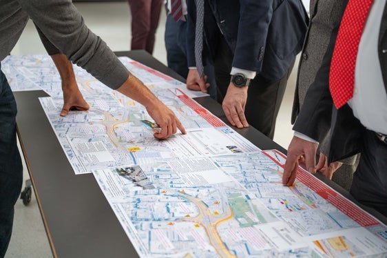 Al posto dell'attuale incrocio semaforico, all'uscita della galleria su via Albert Einstein, all'incrocio con via Luigi Galvani e via Loris Musy, sarà costruita una rotatoria che sormonterà un sottopasso, consentendo così un migliore flusso della viabilità e minori rallentamenti. (Foto: USP/Greta Stuefer)