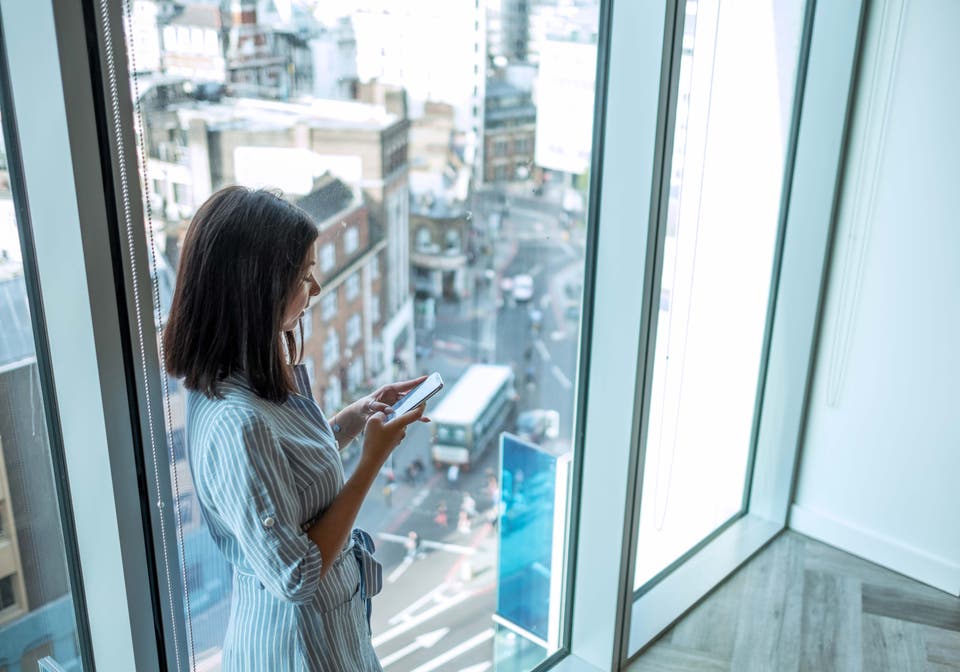 Article card header image