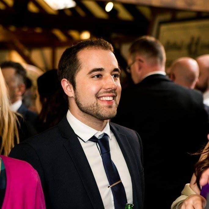 Article card header image