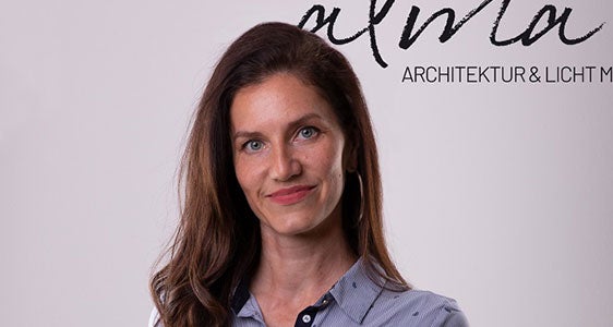 Natalie Tschigg, selbstständige Lichtplanerin
