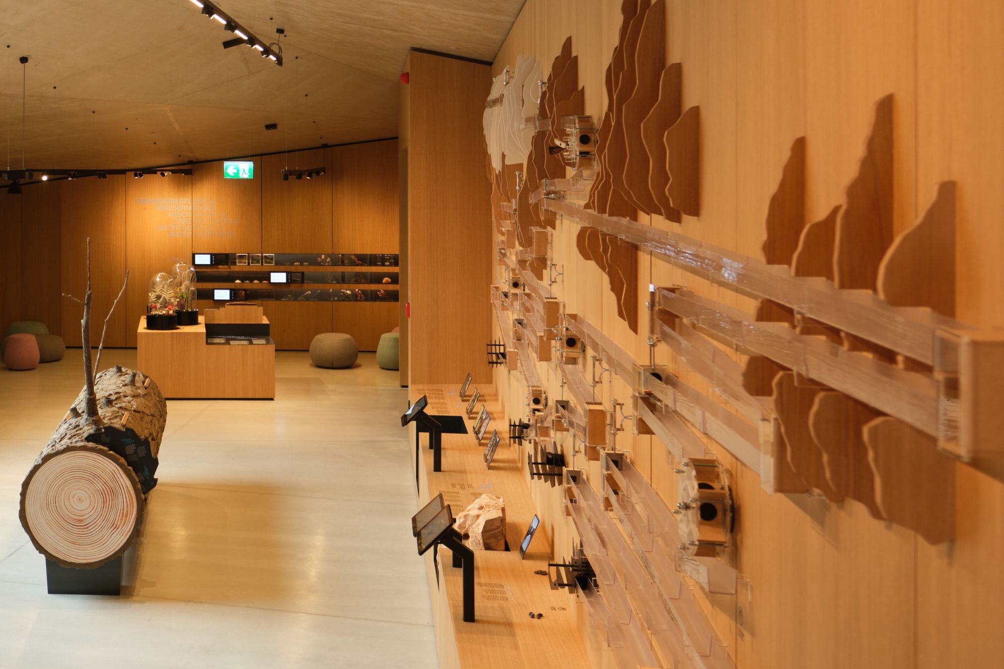 An jeder Station können die Besucherinnen und Besucher selbst Hand anlegen. (Archiv Amt für Natur, Foto Aldo Amoretti)