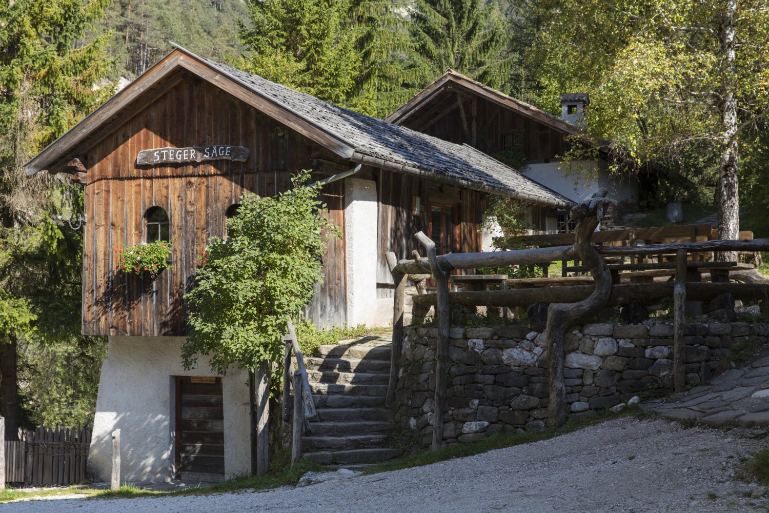 Infopoint Steger Säge Dier (Archif Ufize Natura, Fotografia Sepp Hackhofer)