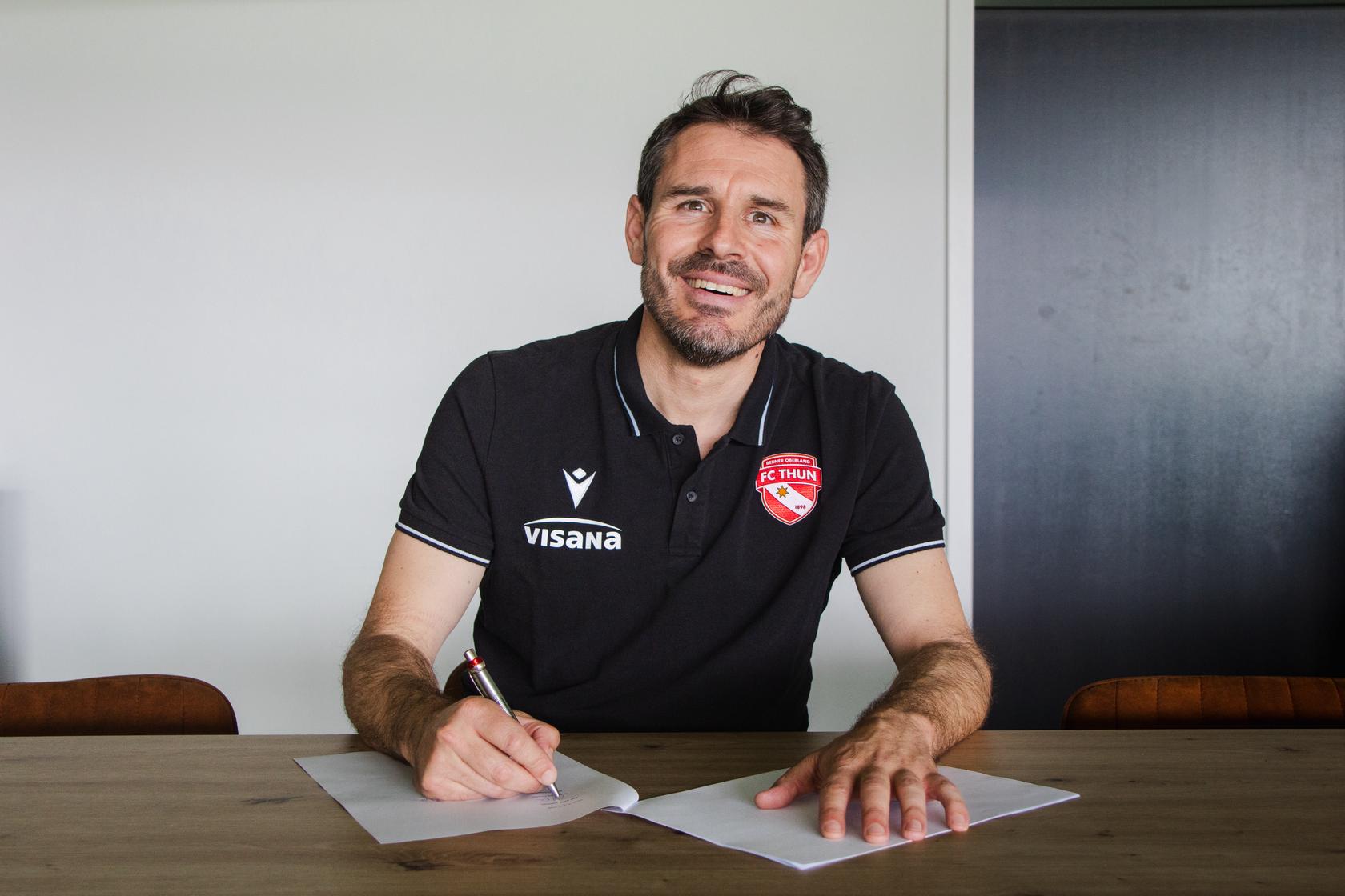 Gian-Luca Privitelli chính thức làm HLV mới của FC Thun