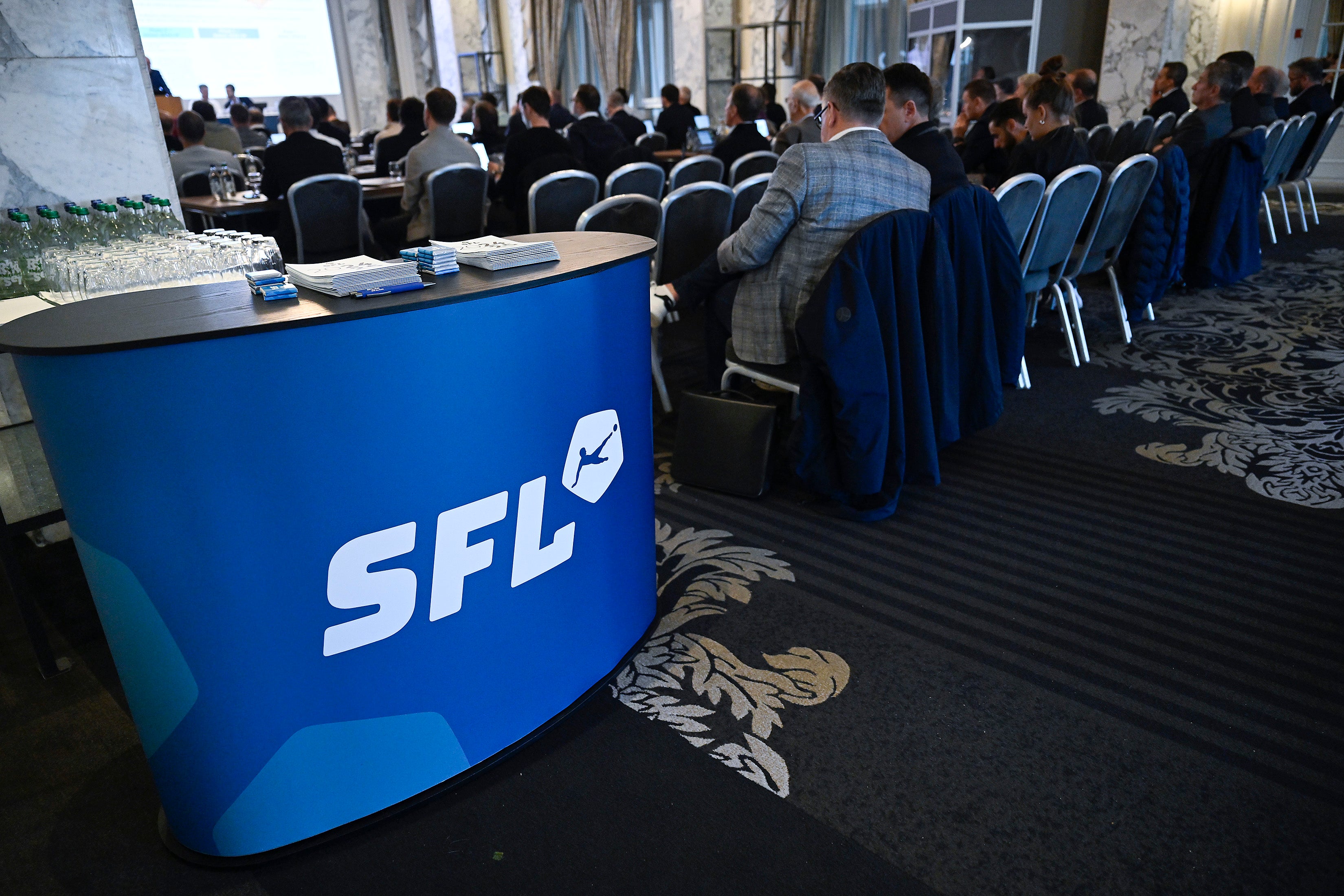 Challenge League Thay Đổi: Gói Biện Pháp Mới Thúc Đẩy Tài Trẻ Bản Địa