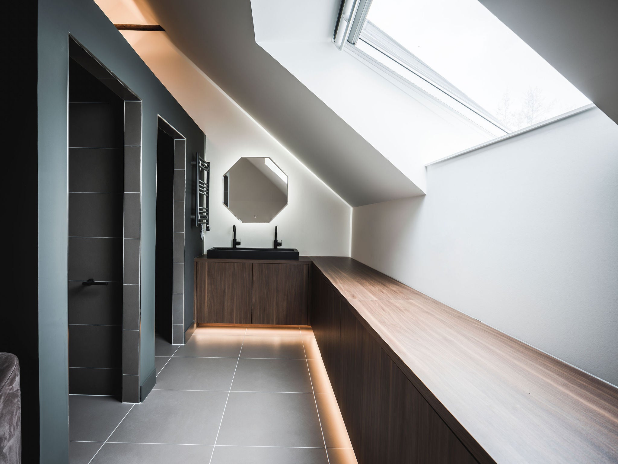 bathroom - Smoked Walnut bathroom - walnut bathroom - wood bathroom - Shinnoki - Smoked Walnut