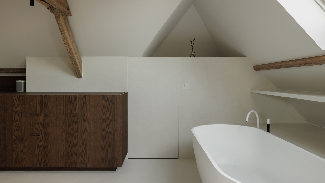 Attic in Shinnoki Cinnamon Triba