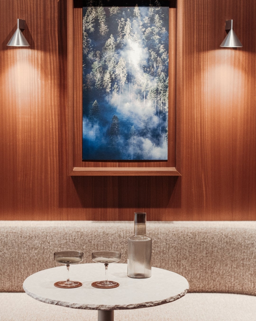 Interior project with wood veneer - Shinnoki Terra Sapele - Yema paris boutique
