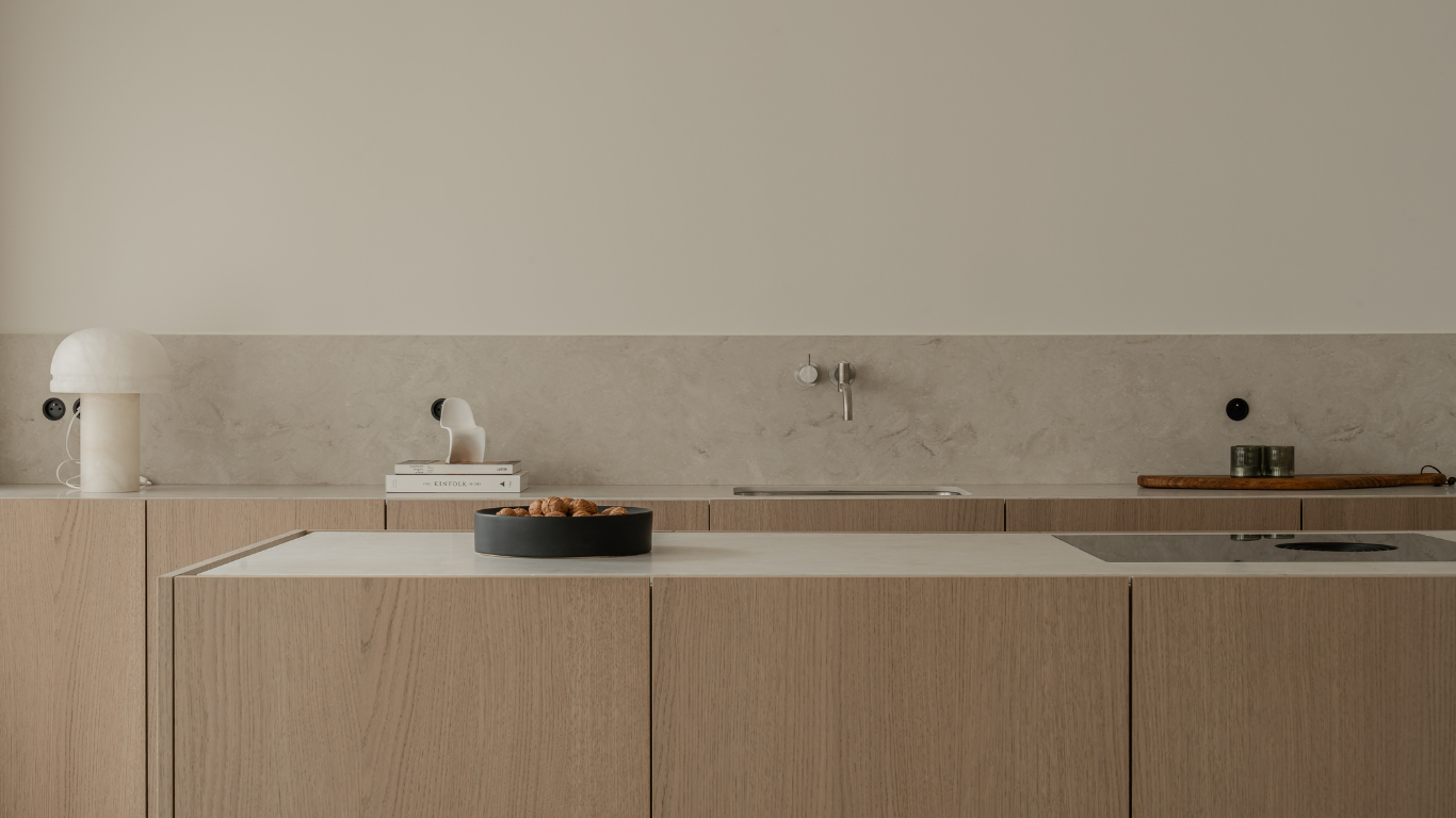 Appartment kitchen space with Shinnoki Manhattan Oak