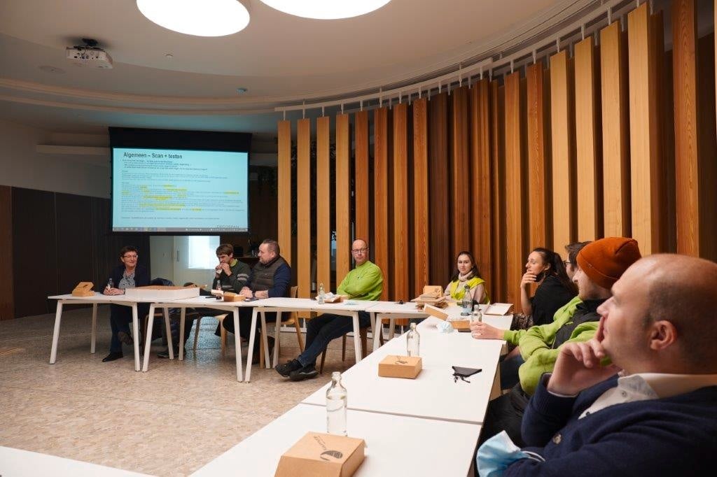 event space decospan