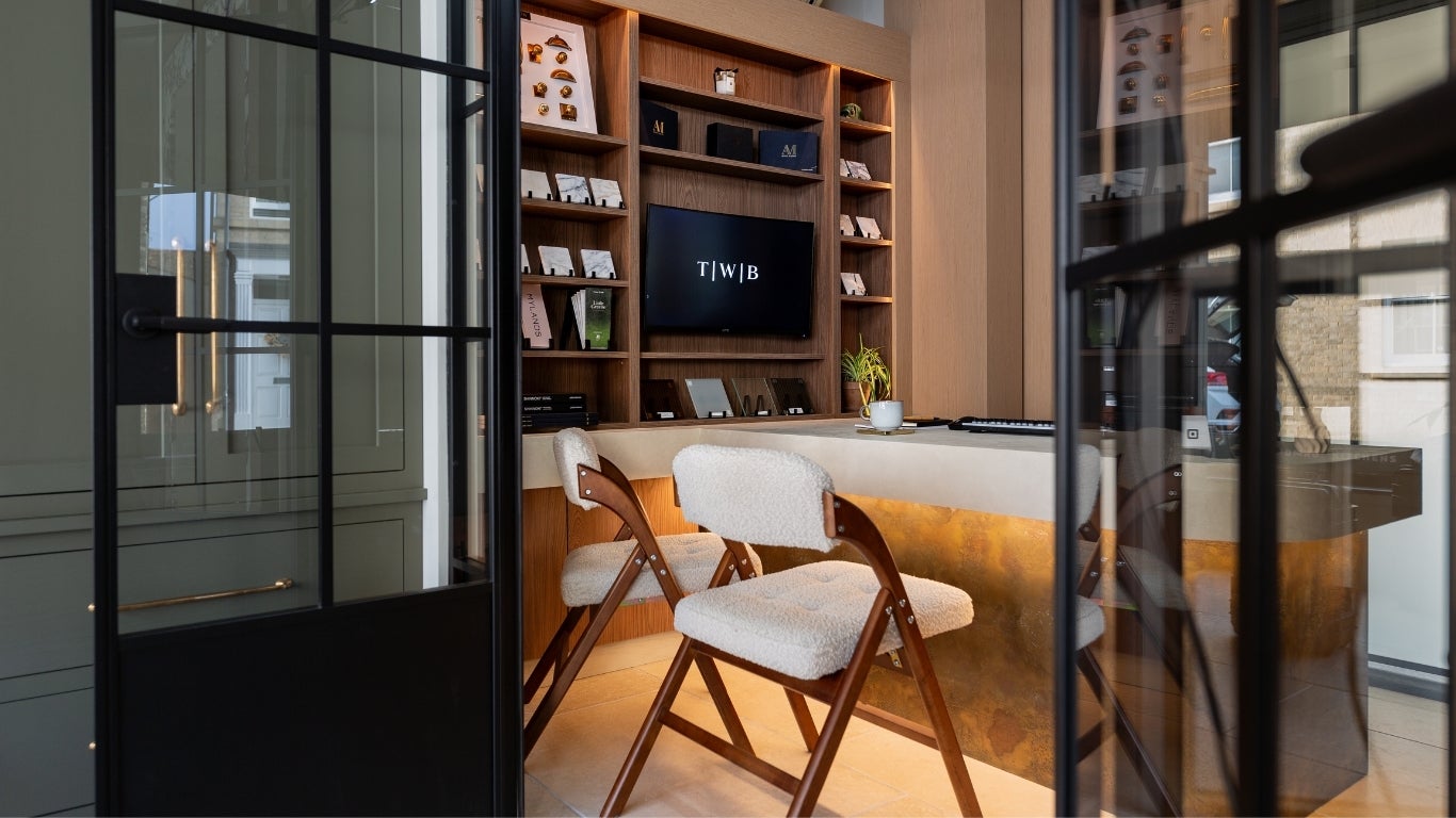 Kitchen - wood veneer - Shinnoki Cinnamon Triba - interior design