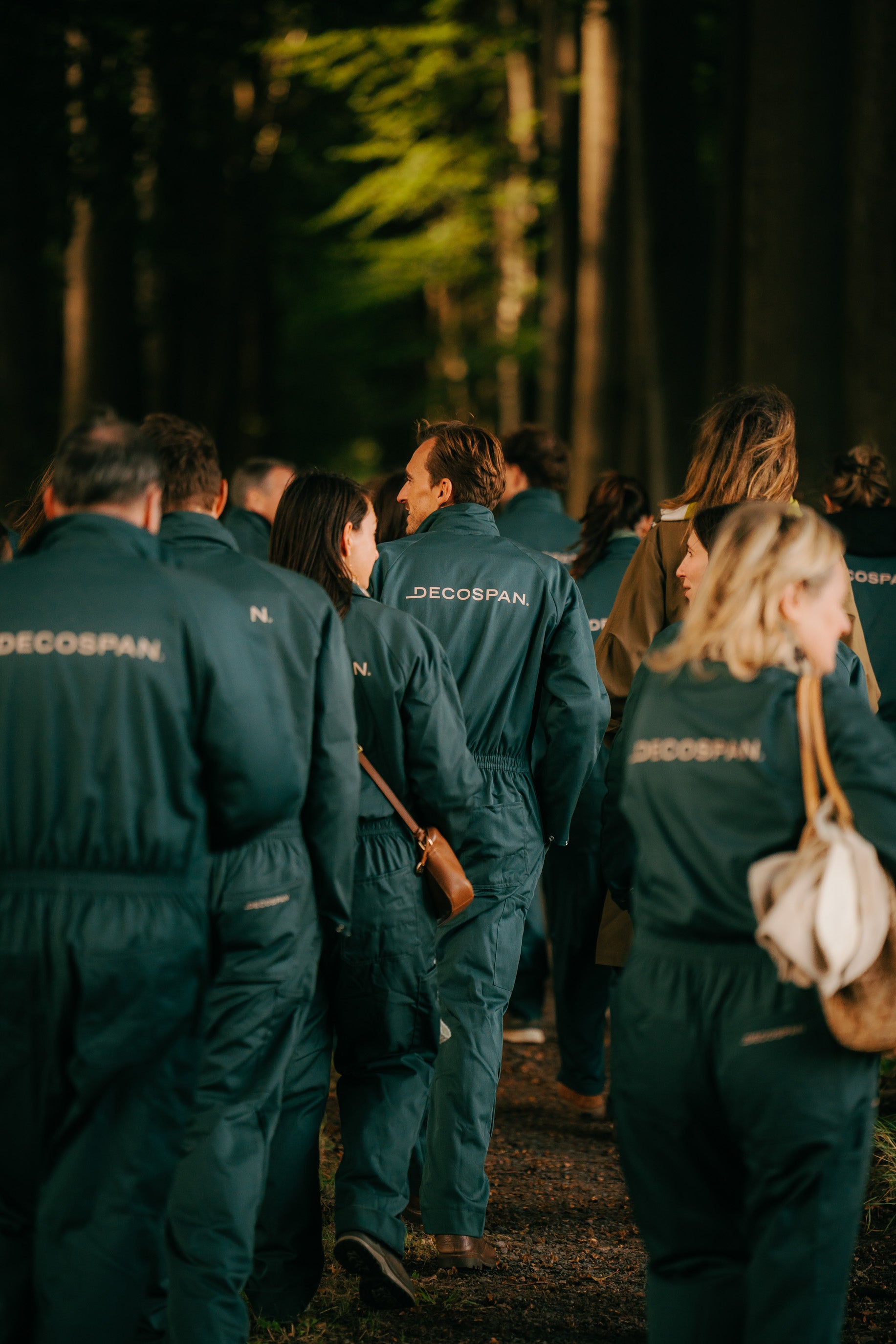 Decosan_back_to_the_roots