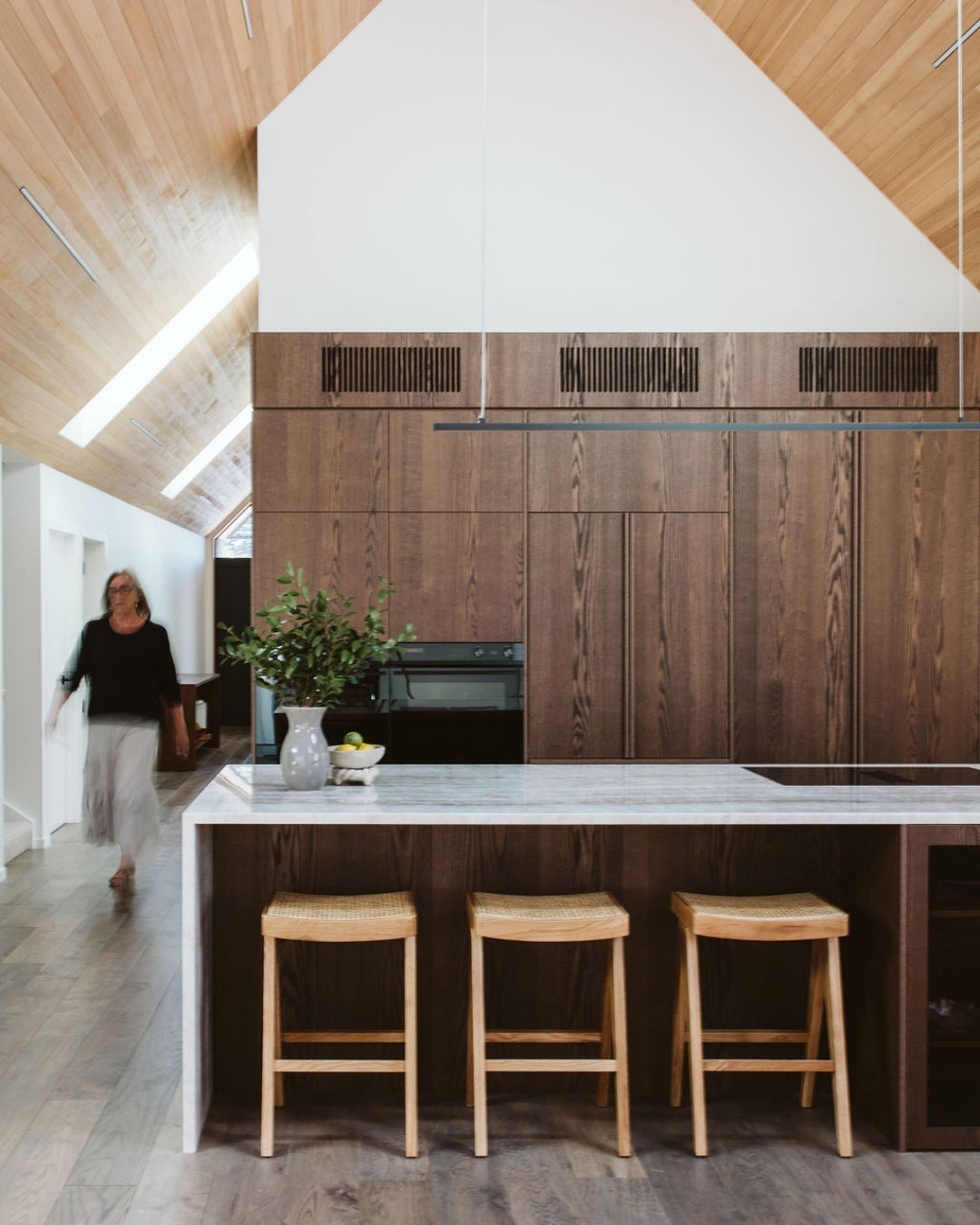 Shinnoki Cinnamon Triba - wood veneer - kitchen - interior design