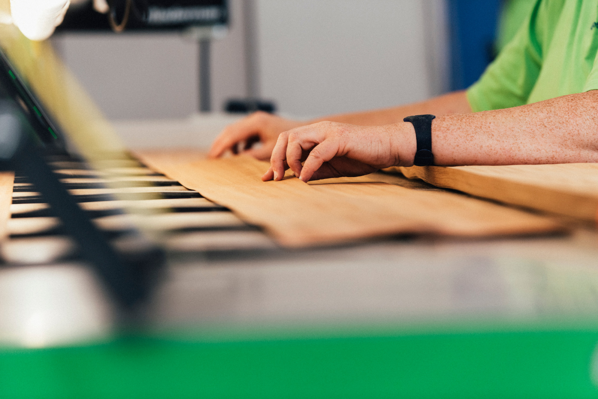 veneer production - Decospan production - floor production - Decospan - veneer