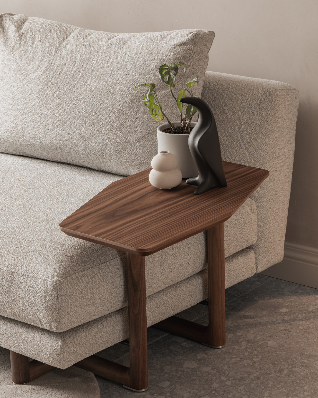 Decospan_shinnoki_smoked_walnut