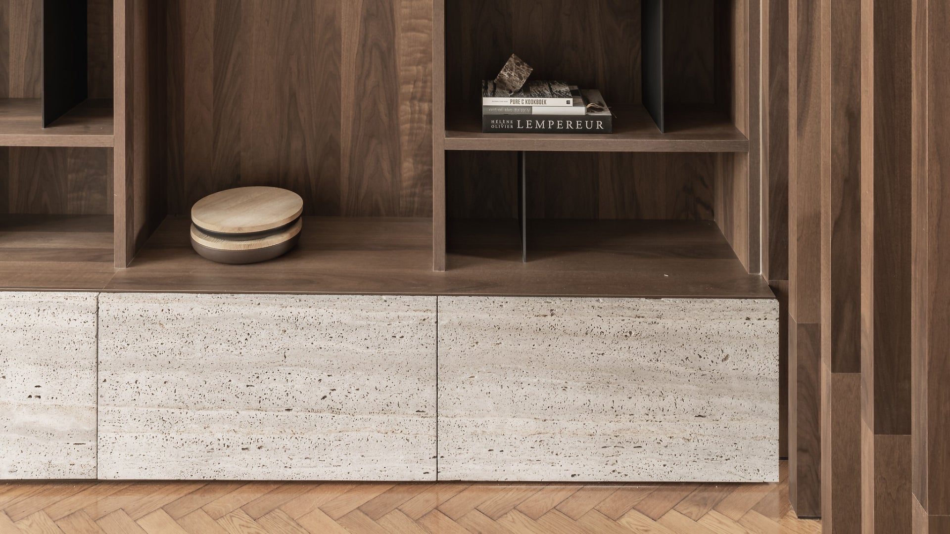 Decospan_shinnoki_smoked_walnut_maison_maitre