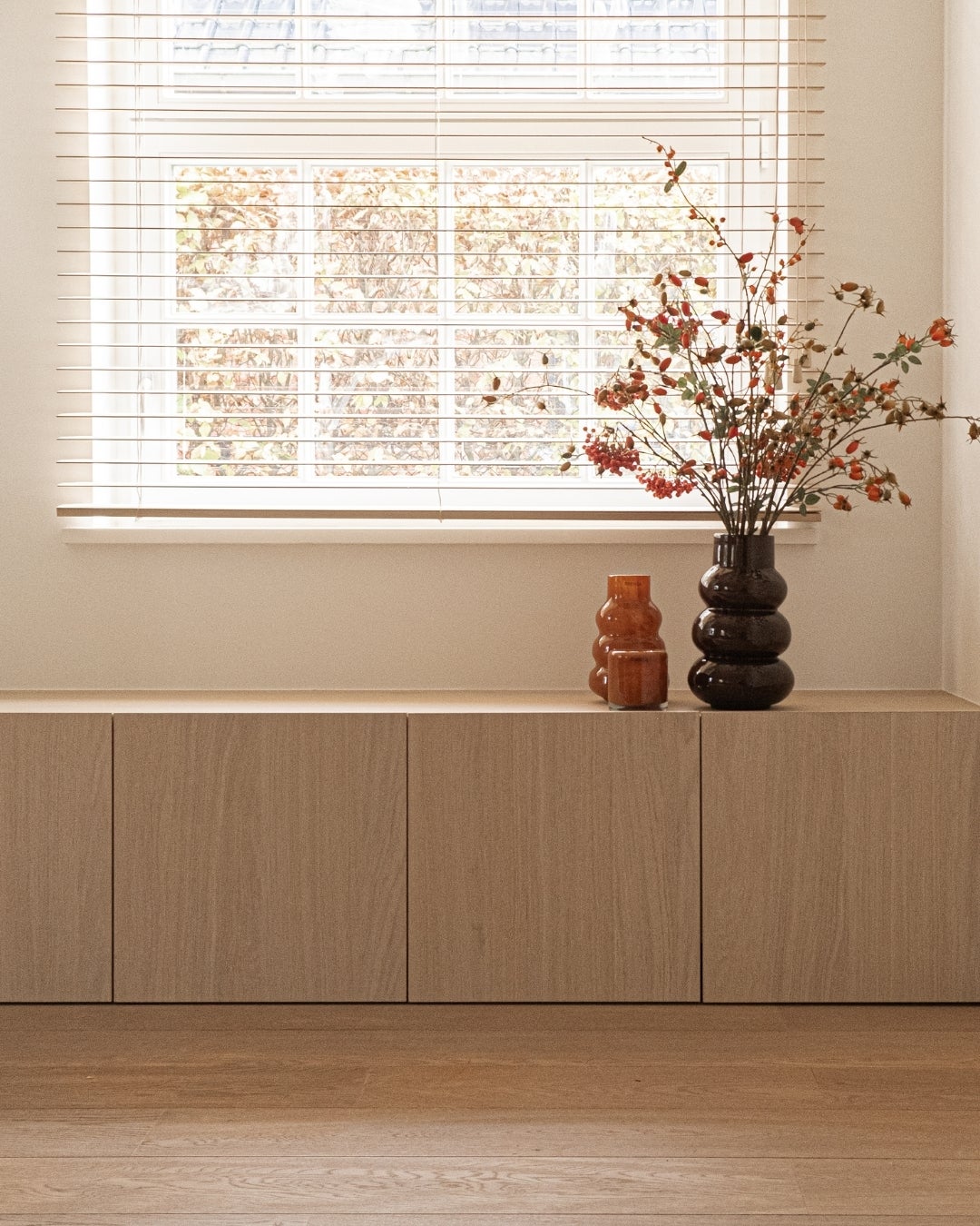 Belgian residence in Shinnoki Milk Oak - wood veneer - kitchen - interior design