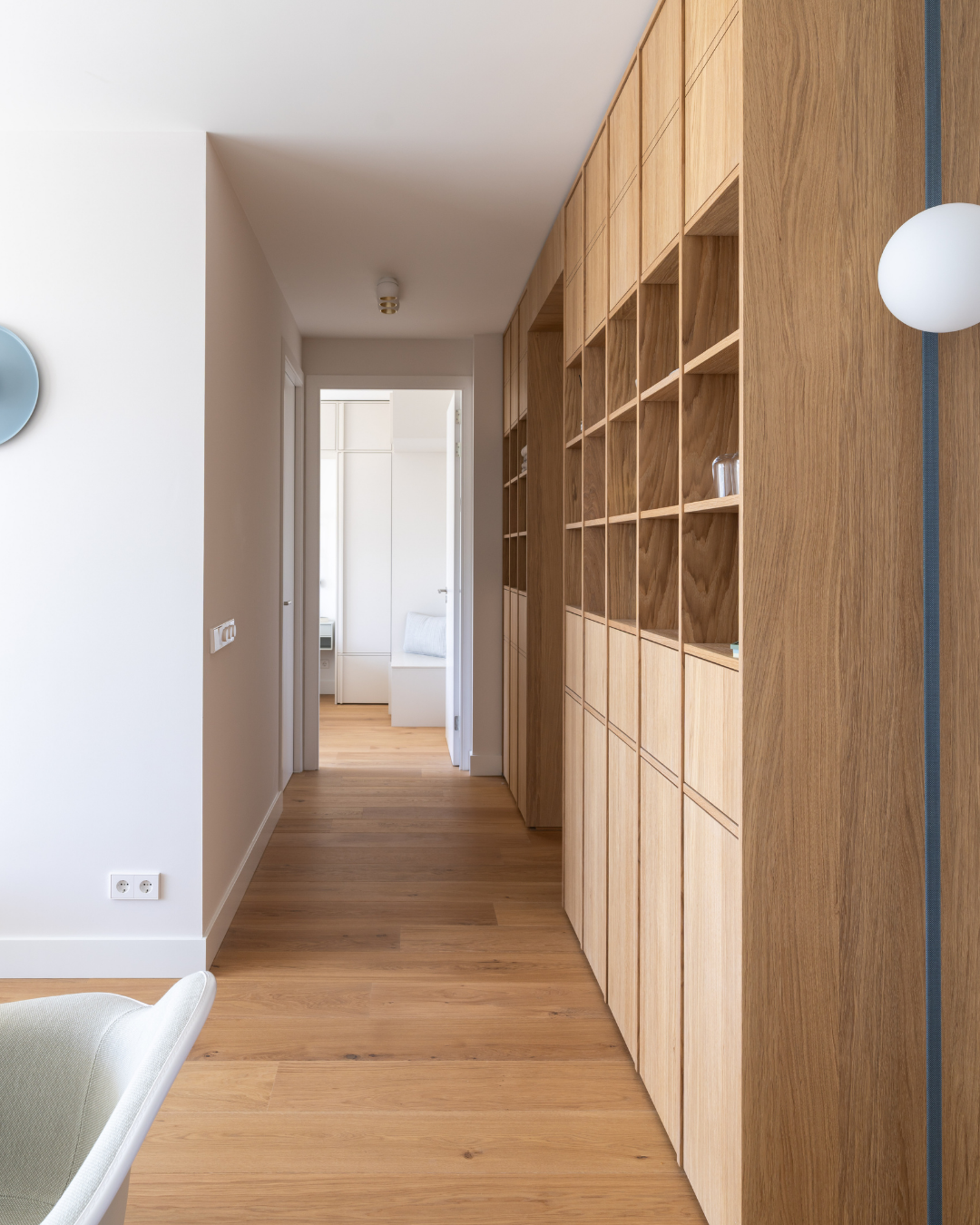 Cabinets in Querkus Allegro