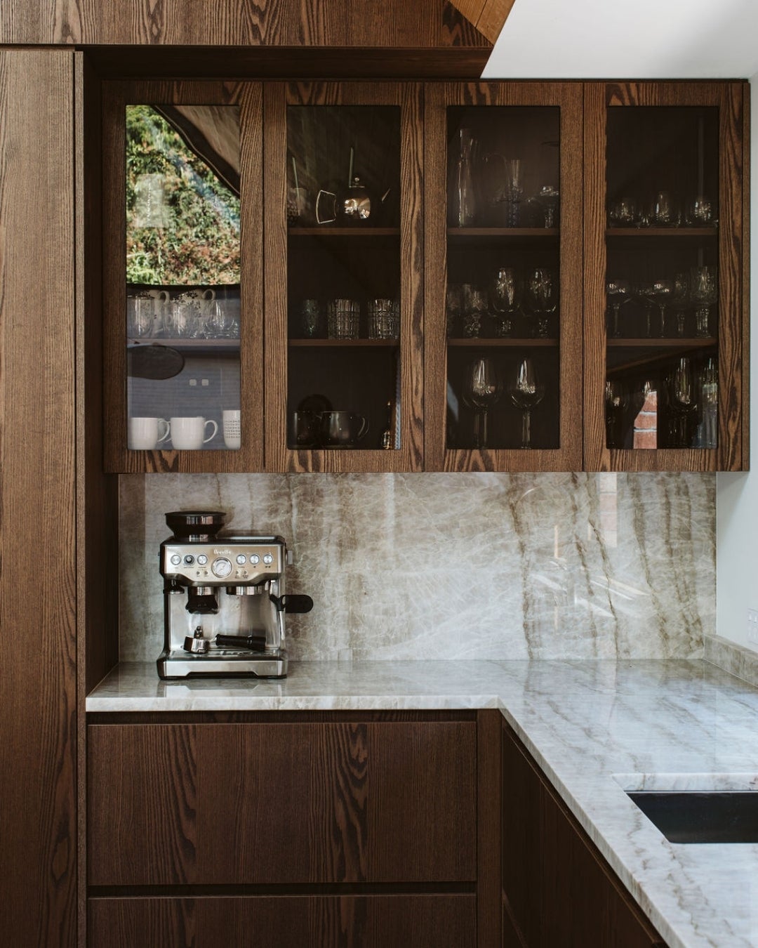 Shinnoki Cinnamon Triba - wood veneer - kitchen - interior design