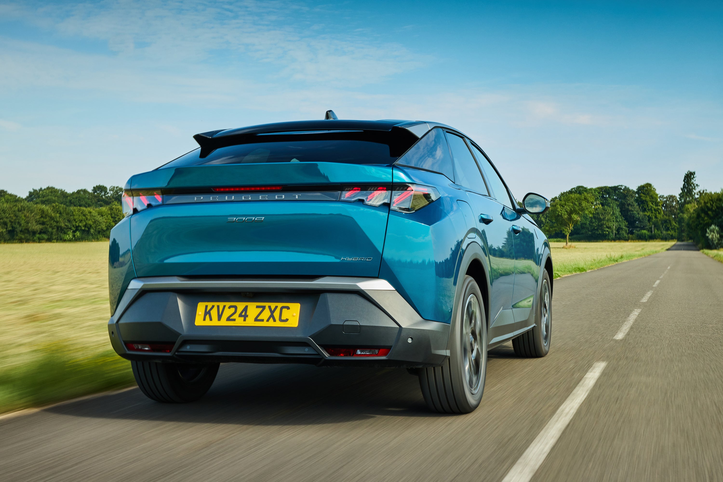 Peugeot 3008 Review 2026: Price, specs & boot space | heycar UK