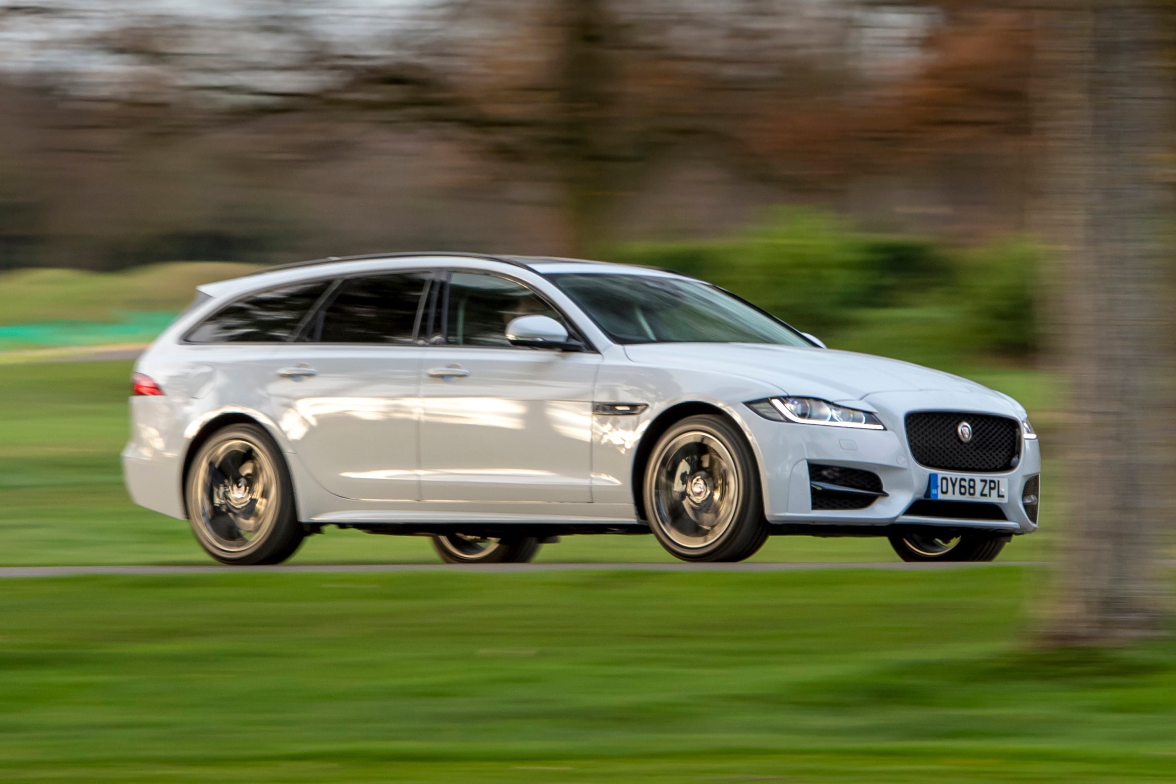 JAGUAR XE AND XF NOW WITH 300 SPORT MODELS AND  ALEXA ACROSS THE  RANGE