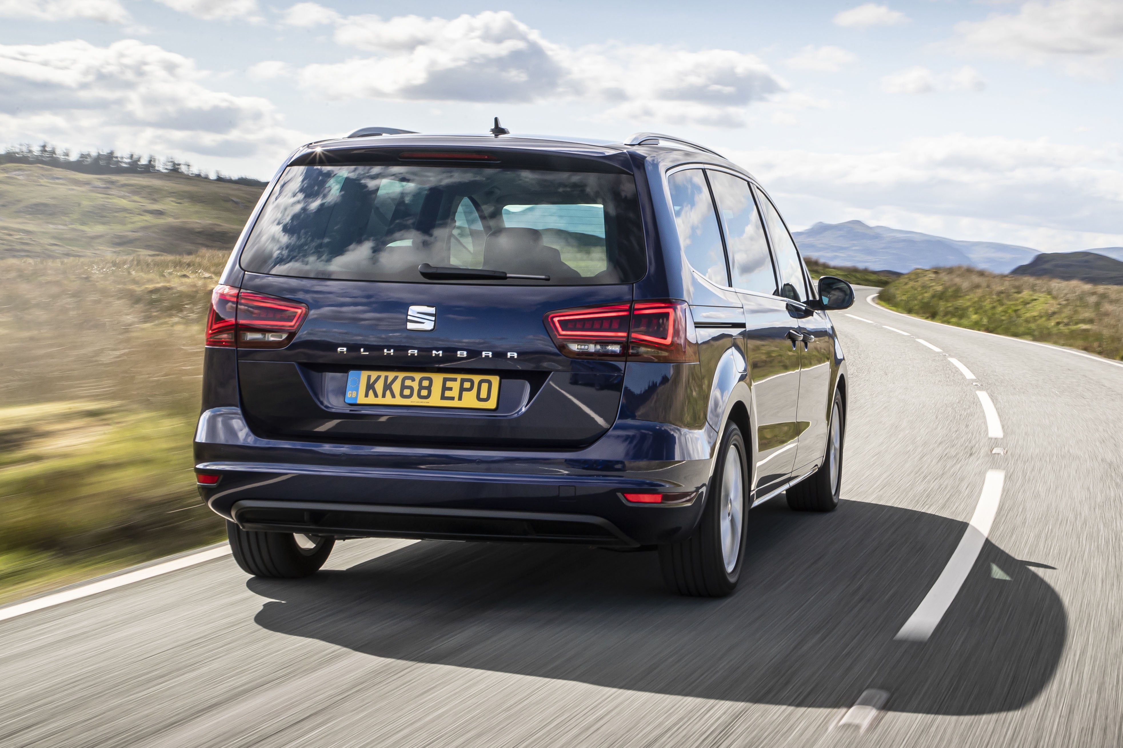 SEAT Alhambra Review 2023
