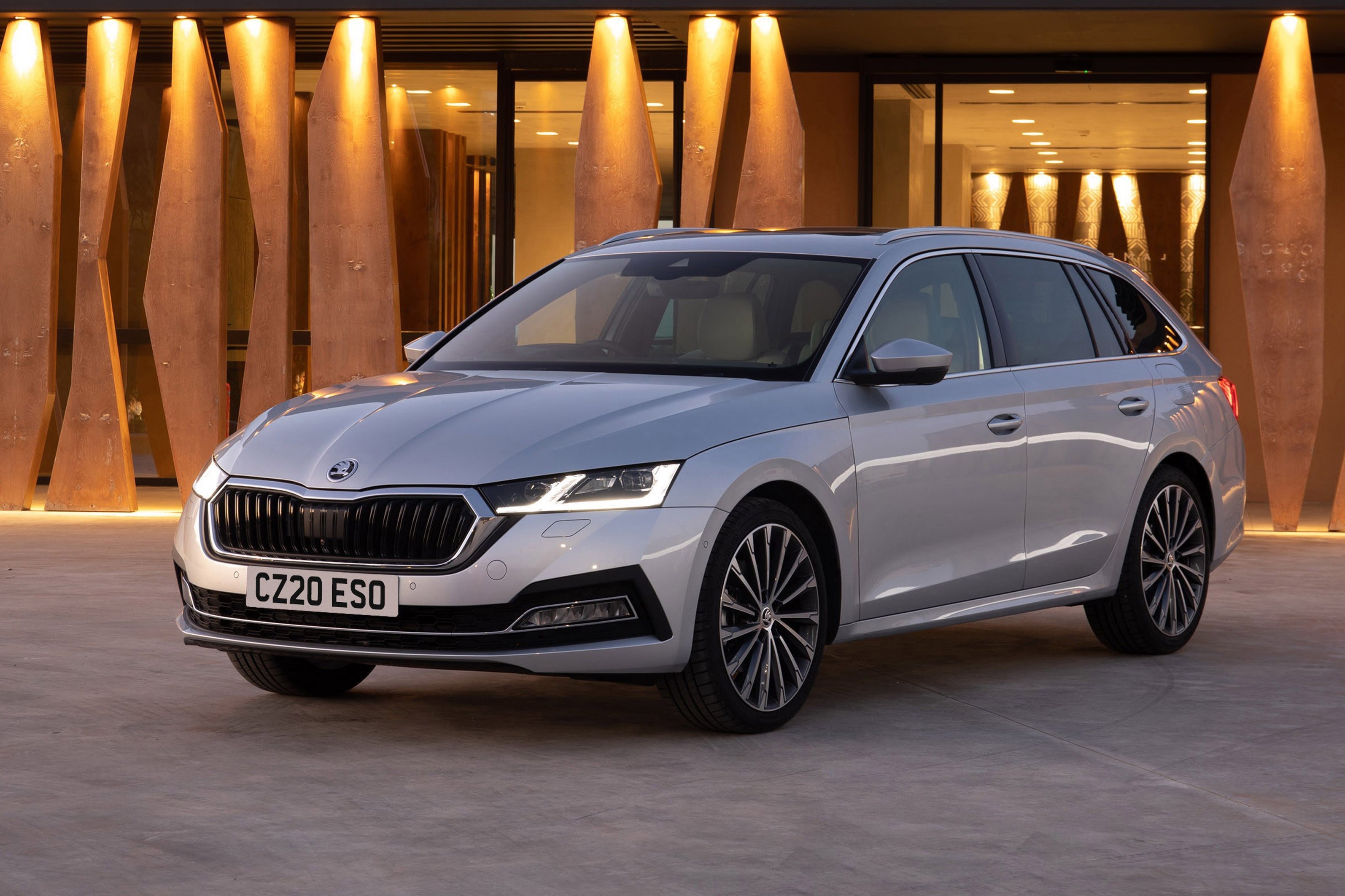 Skoda Octavia Estate Review | heycar