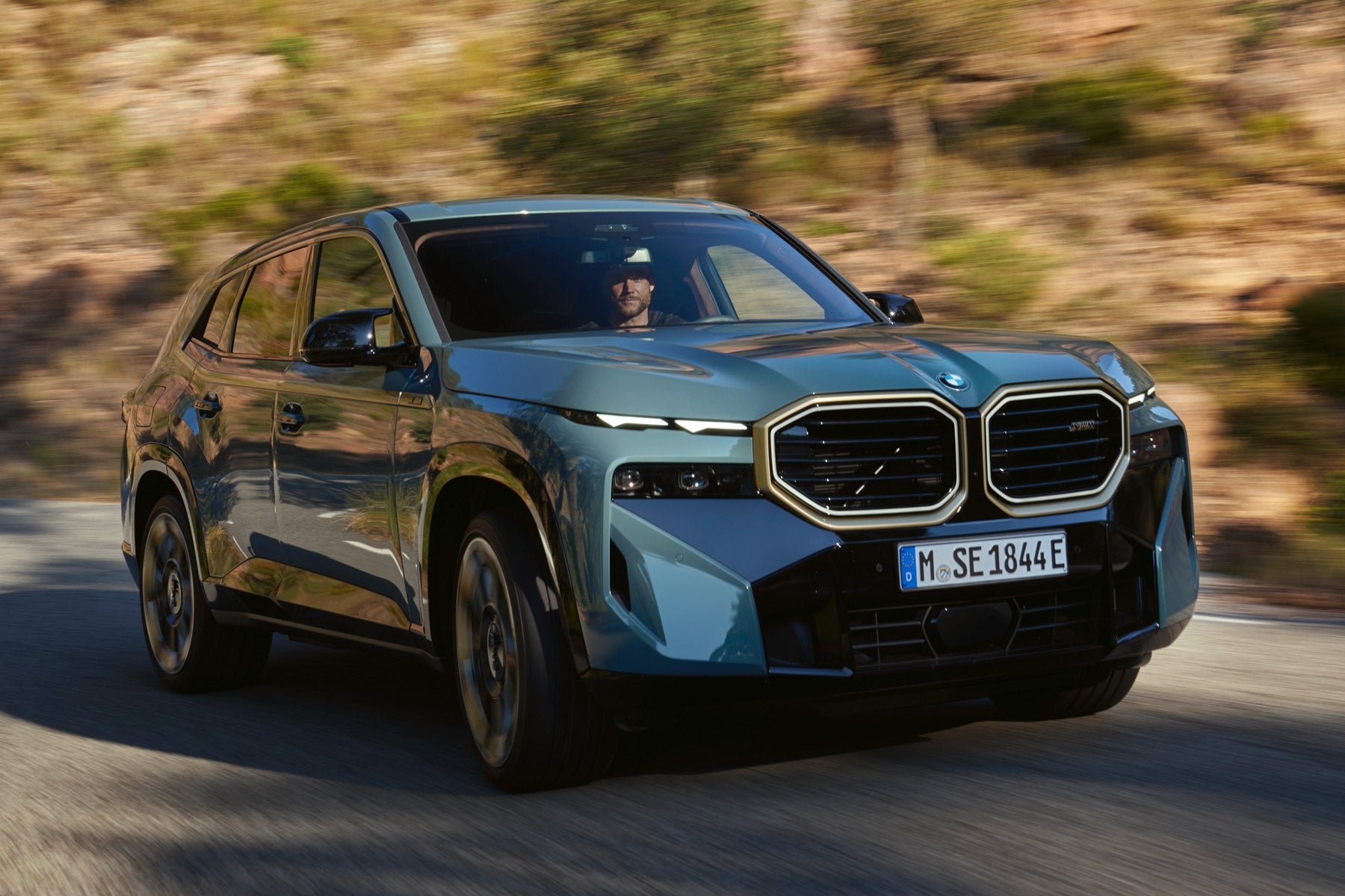 BMW XM Preview 2023 | heycar