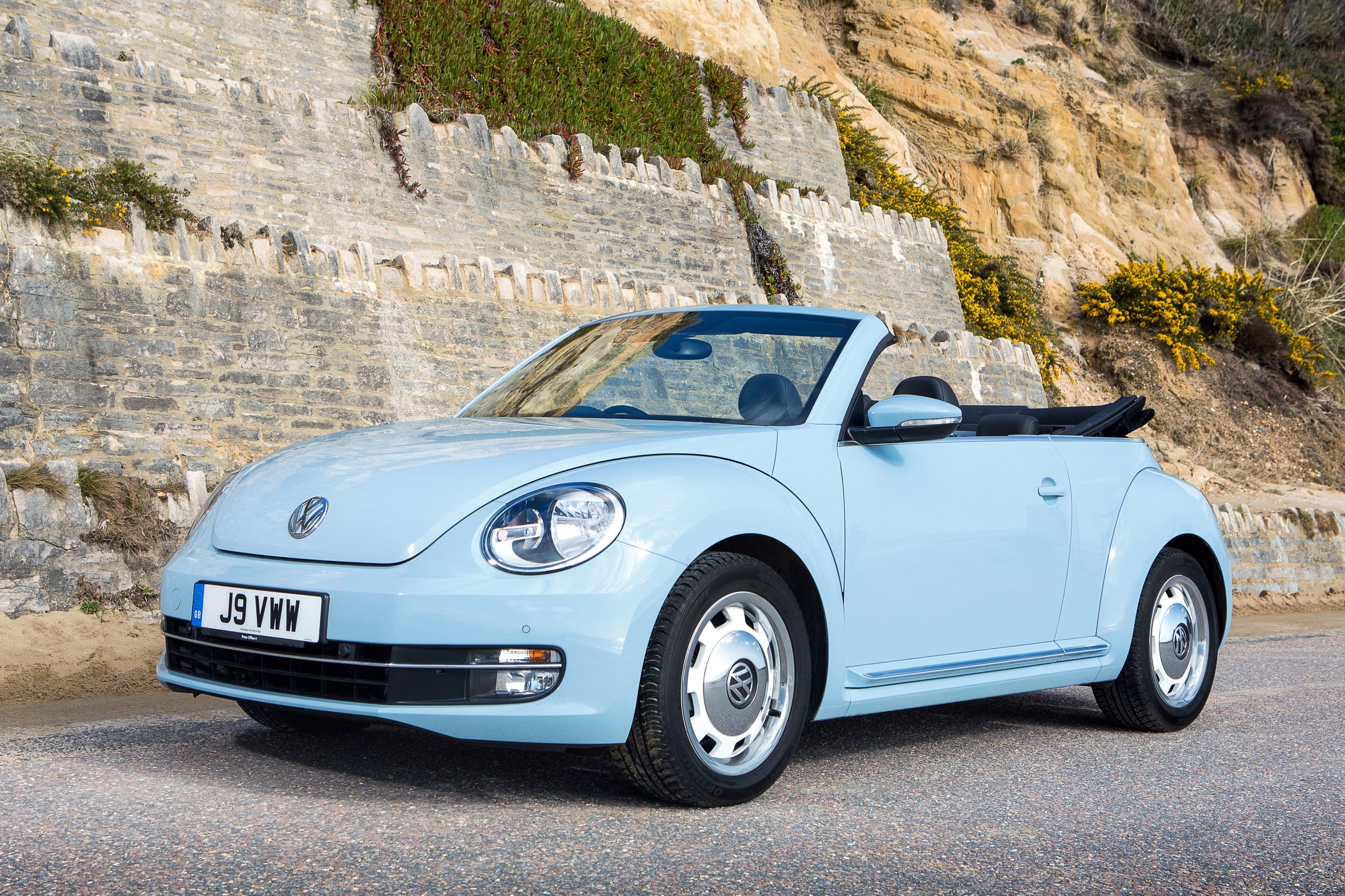 Blue Volkswagen Beetle 2022