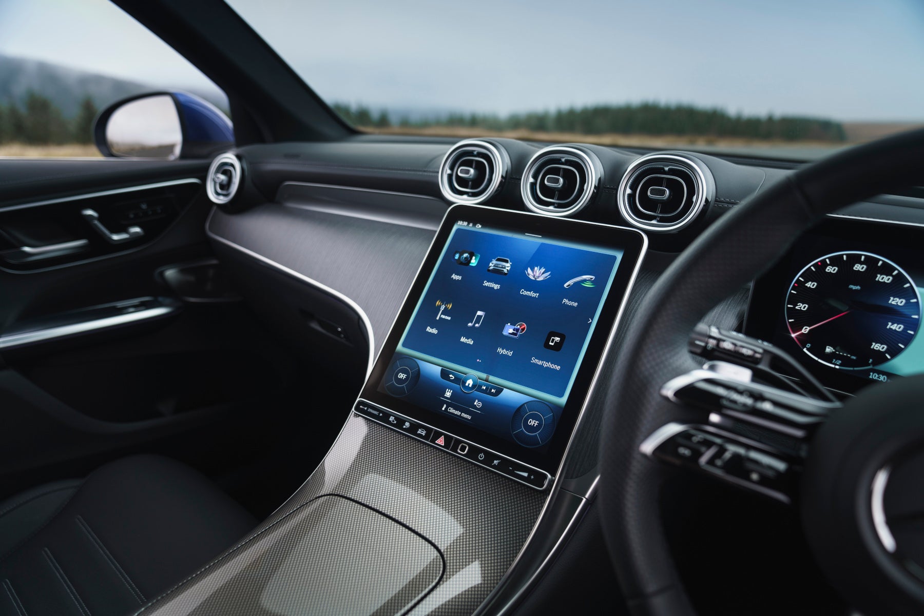 Mercedes-Benz GLC Review 2023: infotainment