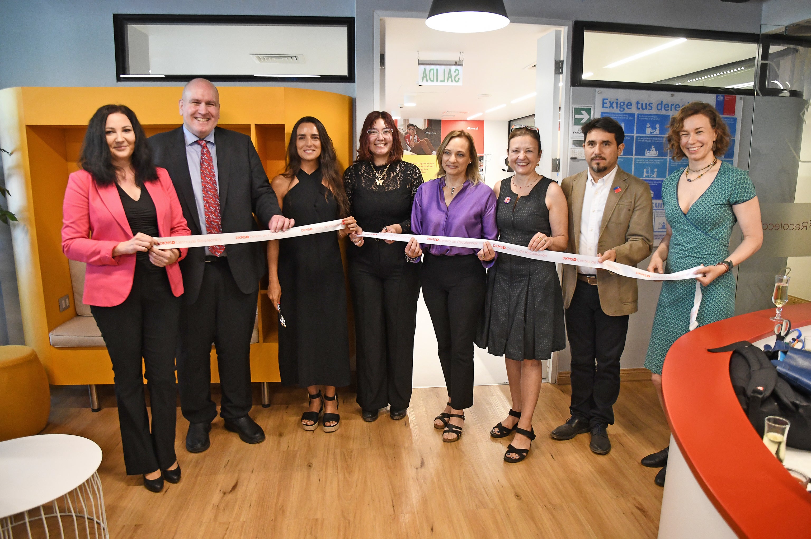 DKMS leaders Agniesza Wodzinska, Alexander Smith, Ignacia Pattillo, Camila Fuenzalida, Carolina Goic, Irmgard Maria Fellnerla, Gonzalo Soto, Anette Giani at the DKMS Chile Collection Center launch