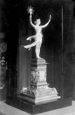 Archiv der Etschwerke, Foto Nr. 114 (Tafelaufsatz für Oskar von Miller)