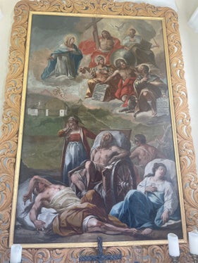 Mittlerweile zerstörtes Altarbild der Badkapelle (Foto: Philipp Tolloi)