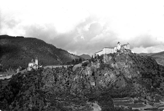 Sabiona, veduta orientale (APBz, Archivio Planinschek, n. 988)