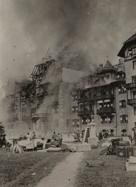 Hotel Lago di Carezza, Archivio Ferrari - Bronzolo, n. 64/2
