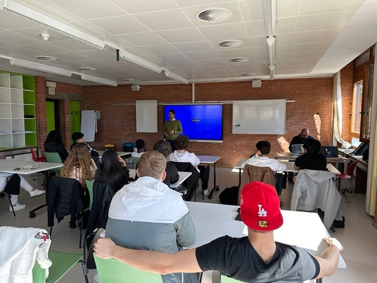 Lezione di cybersecurity con gli esperti di SIAG