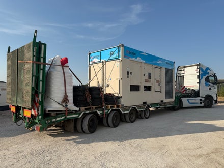 Trasporto del nuovo gruppo elettrogeno destinato al Data Center di SIAG a Bolzano.