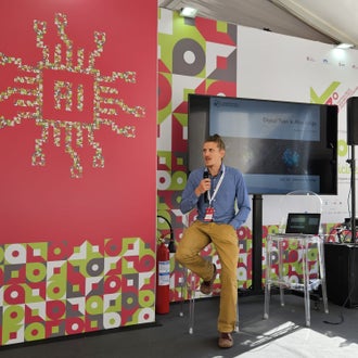 Thomas Quetri als Redner beim Festival