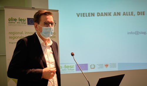 Während der Eröffnungsrede: Richard Mittermair, SIAG (Foto: Oliver Oppitz)