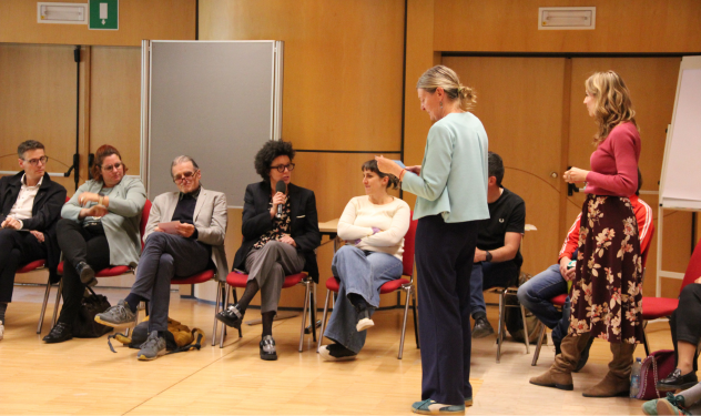 Gemeinsamer Abschluss (Foto: LPA/Amt für Weiterbildung und Sprachen)