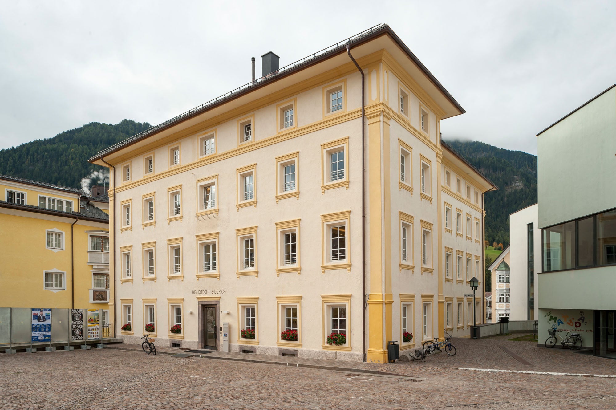 Öffentliche Bibliothek St. Ulrich – Foto: © Ludwig Thalheimer