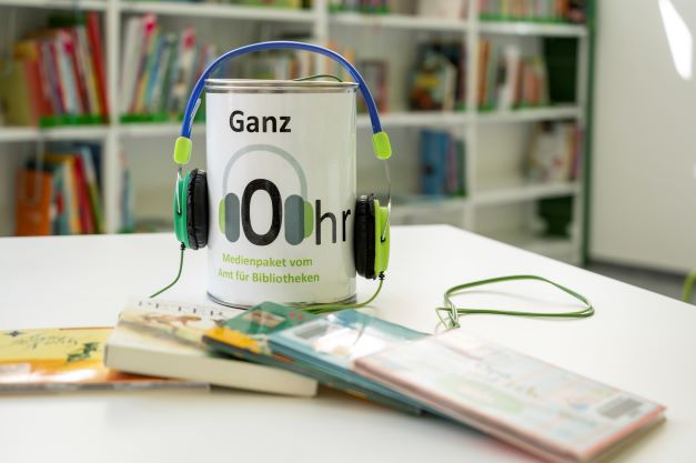 Hörbuchboxen, Foto: © Manuela Tessaro