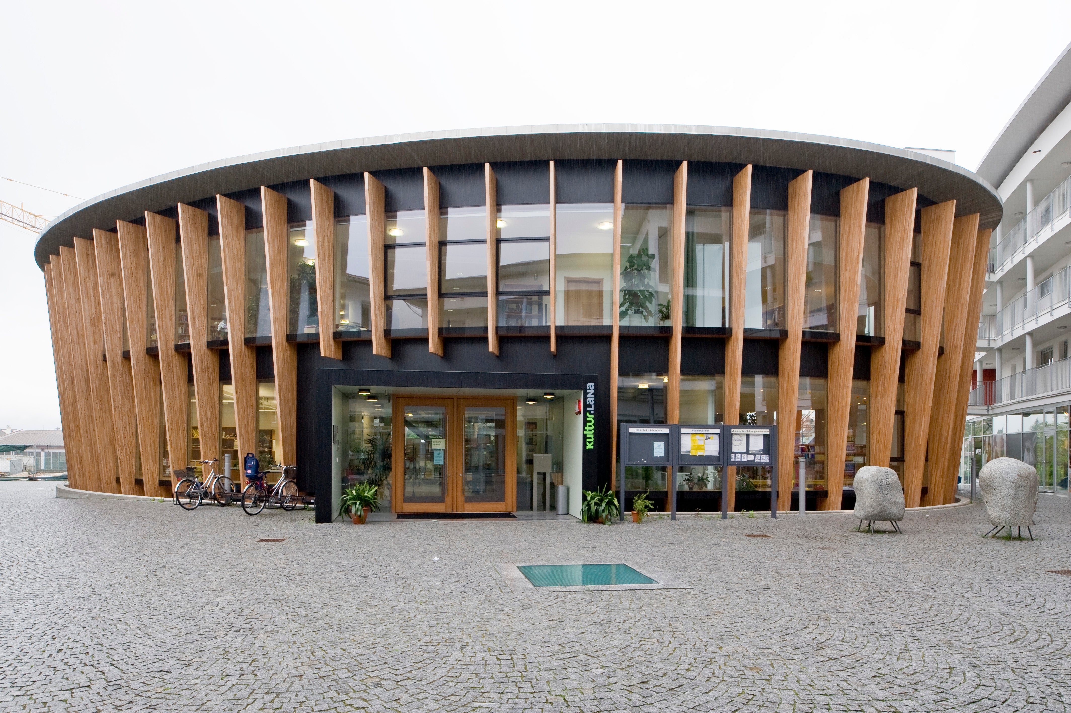 Bibliotheken von außen