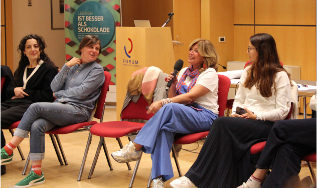 Gemeinsamer Abschluss (Foto: LPA/Amt für Weiterbildung und Sprachen)