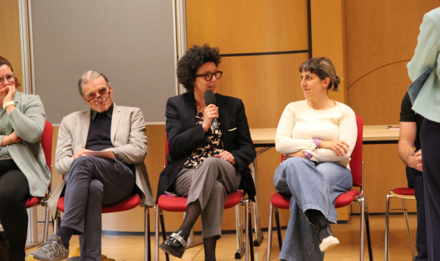 Gemeinsamer Abschluss (Foto: LPA/Amt für Weiterbildung und Sprachen)