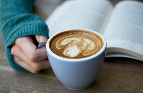 Publikationen. Bild von Engin Akyurt auf Pixabay 